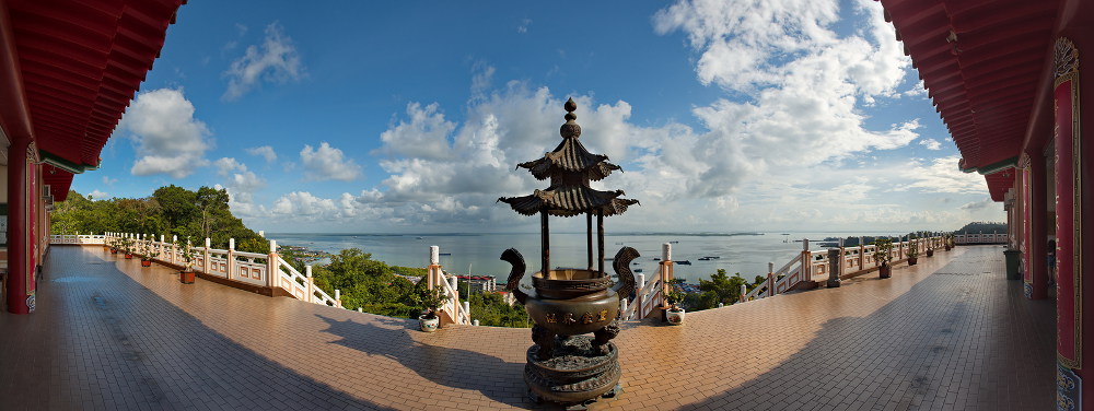 Puu Jih Shih Temple