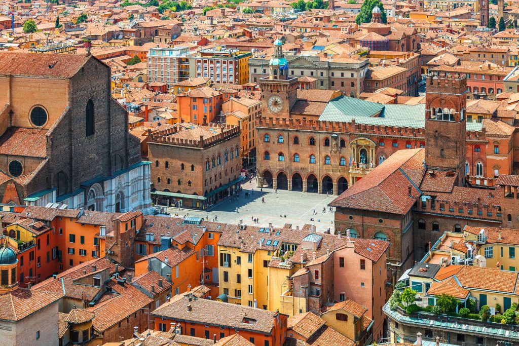 Piazza Maggiore in Bologna